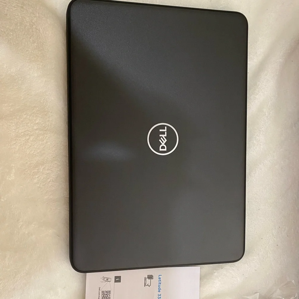 NEVER USED DELL LAPTOP WITH CAMERA
